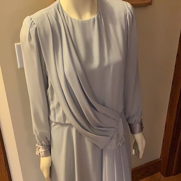 Vintage blue chiffon dress. Size large - Picture 3 of 12